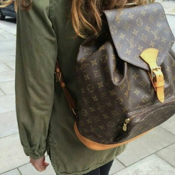 LOUIS VUITTON MONTSOURIS MONOGRAM XL BACKPACK - Picture 12 of 12